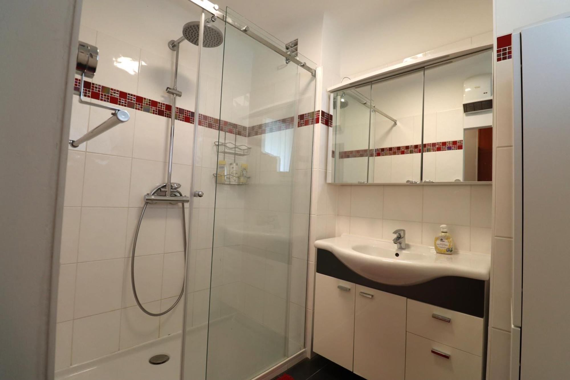 Exclusive Serviced Flat On Taborstrasse Apartamento