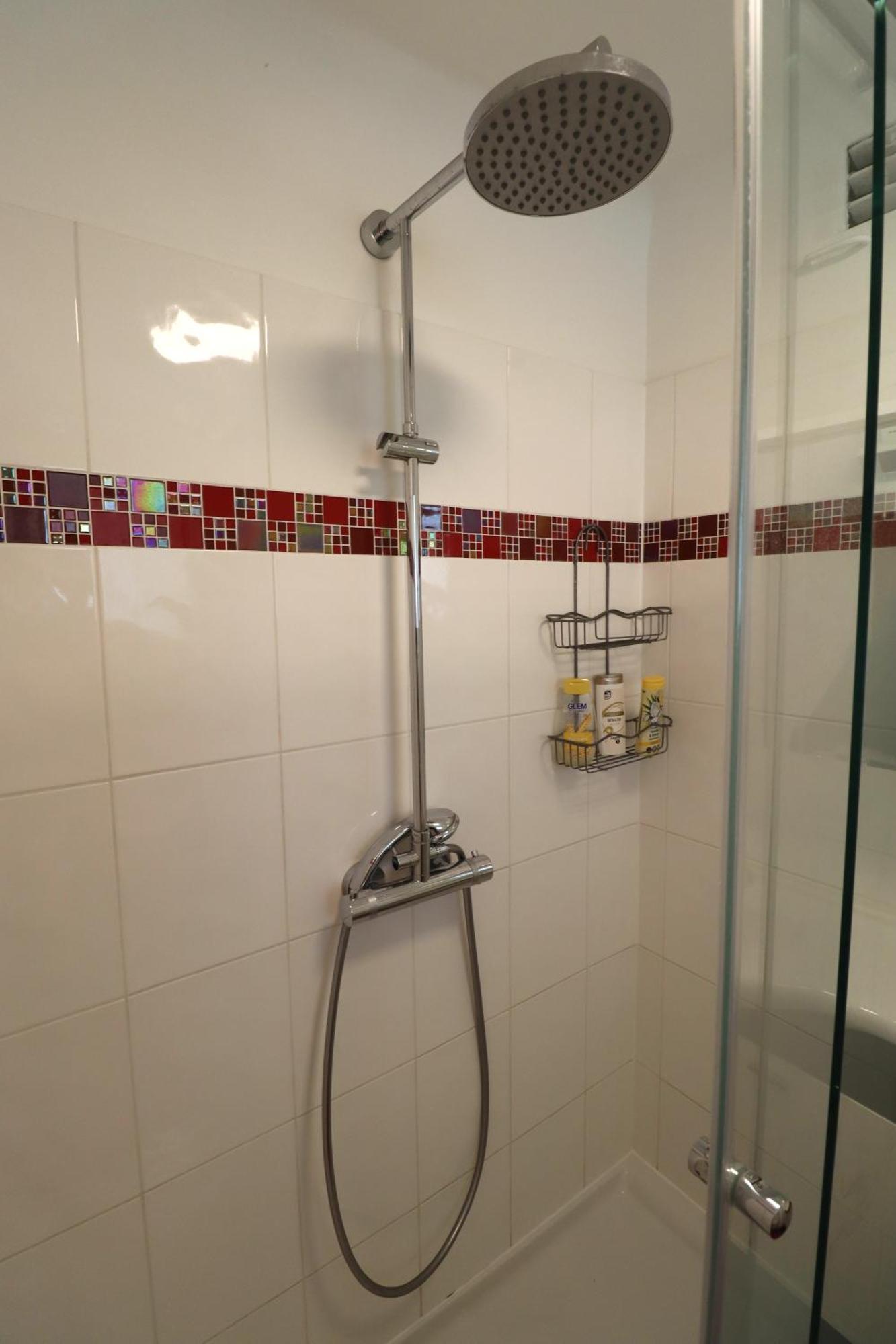 Exclusive Serviced Flat On Taborstrasse Apartamento